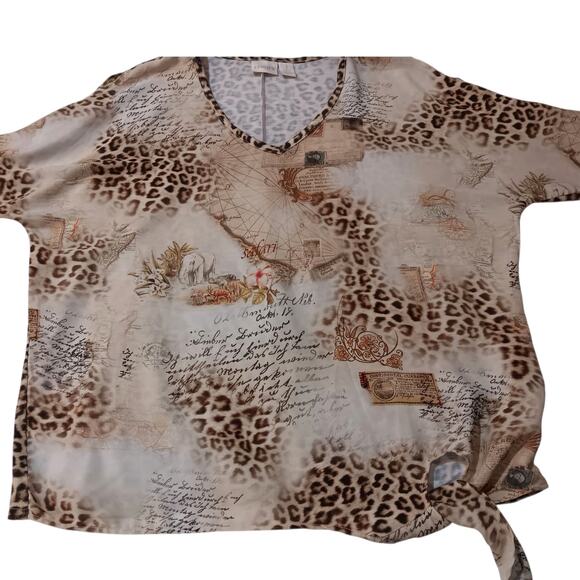 CHICO'S 1 Cute Travel Print Split Sleeves Blouse‎ Top M/8 Animals Maps Safari - Picture 12 of 16